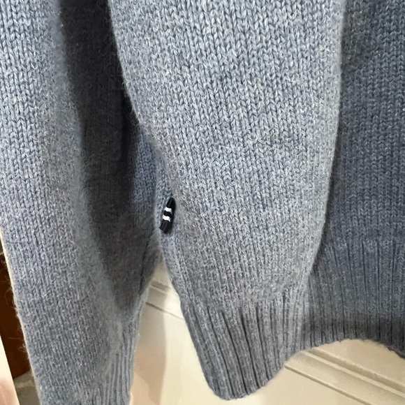 Men's Navtech Performance Classic-Fit Solid Quarter-Zip Sweater Size XLarge - Picture 2 of 7